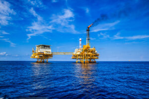 oil rig fracking in ocean industry 1200x800 5b2df79