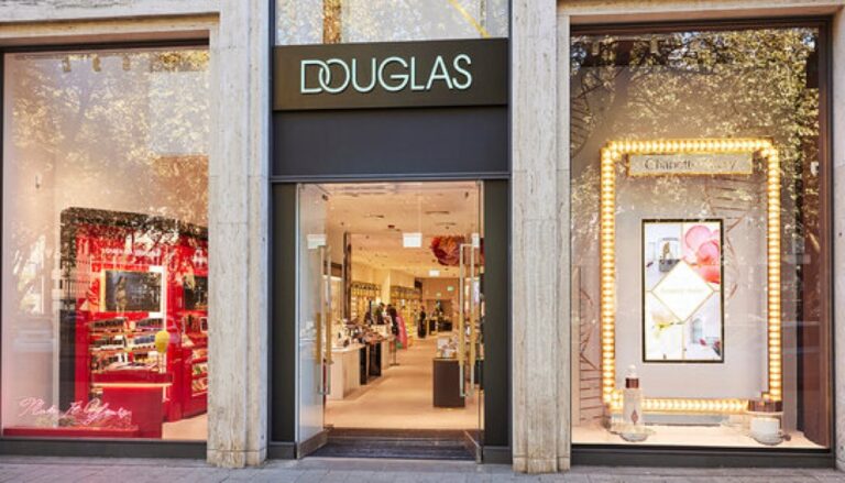 1050x600 douglas group store duesseldorf koe 2