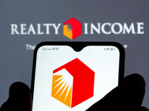 realty income logo on phone o 4